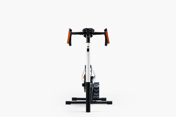 Zwift Ride M. KICKR CORE 2