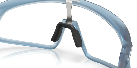 Oakley Rslv Clear To Black Iridium Photochromic Matt Transparent Stonewash Oakley Rslv Clear To Black Iridium Photochromic Matt Transparent Stonewash